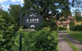 A Côté